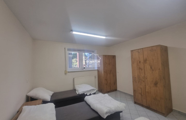 Dom 16 pokoi, dla firm, kwatery pracownicze.