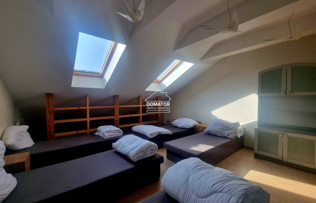 Dom 16 pokoi, dla firm, kwatery pracownicze.