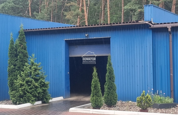 HALE DO WYNAJĘCIA  

 Do wynajęcia oferujemy hale magazynowo-produkcyjne z pełnym zapleczem mediów.  

 Dodatkowe wyposażenie h