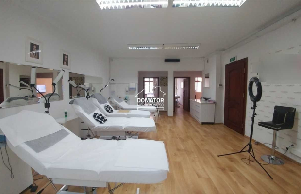 Atrakcyjny lokal 115 m2 na ulicy Długiej