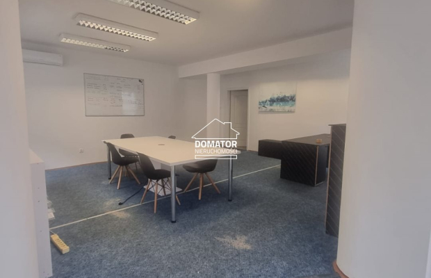 Atrakcyjny lokal biurowy przy ulicy Długiej, 94m2