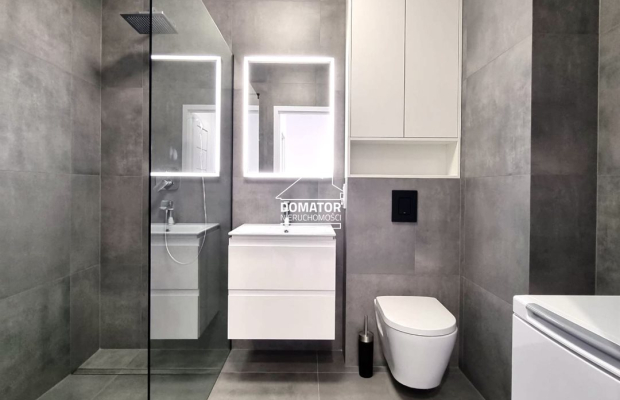 Komfortowe 65 m²  z garderobą i tarasem - Zaświat