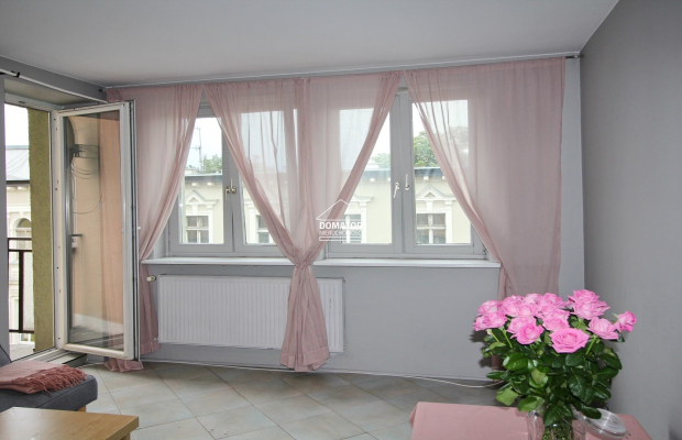 Przestronna kawalerka 46 m2 ul. Świętojańska.