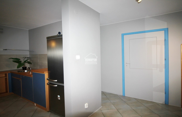 Przestronna kawalerka 46 m2 ul. Świętojańska.