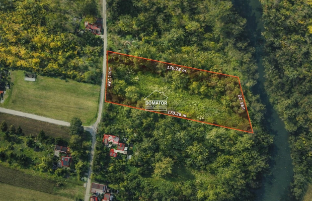 Działka budowlana 7600 m² nad rzeką Brdą.