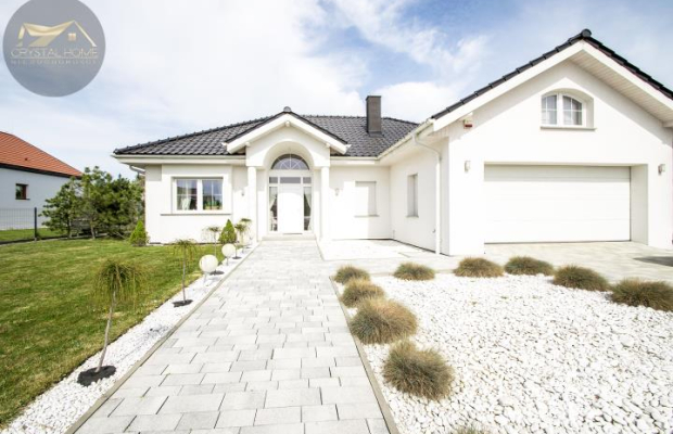 Piękny dom do wprowadzenia