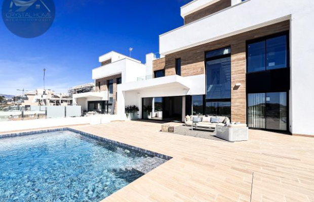 WILLA Z BASENEM INFINITY I WIDOKIEM NA MORZE