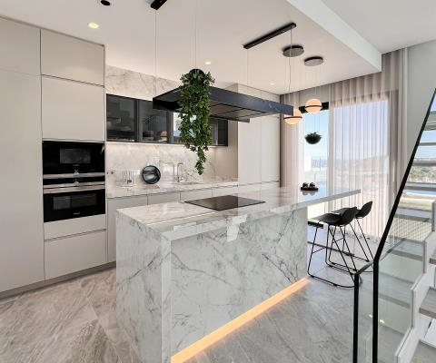 WILLA Z BASENEM INFINITY I WIDOKIEM NA MORZE