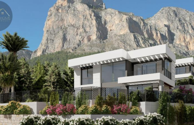 Doskonała willa z widokiem na góry w Polop