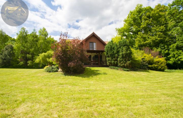 Dom wolnostojący, działka 0,5 Ha