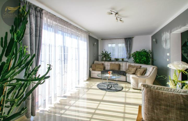 Urokliwy dom wolnostojący w miejscowości Krzyżowa