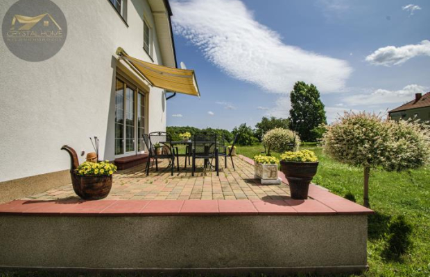 Urokliwy dom wolnostojący w miejscowości Krzyżowa