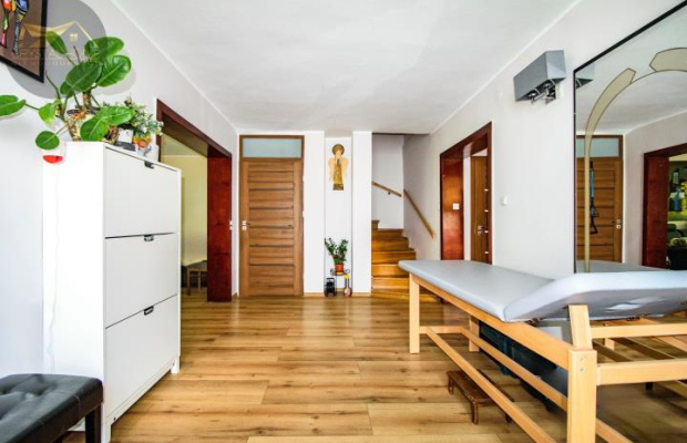 DOM WOLNOSTOJĄCY/ 160M2/ŚWIDNICA