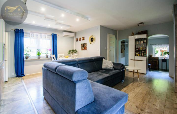 DOM Z BAJKOWYM OGRODEM – TYLKO U NAS! 🏡