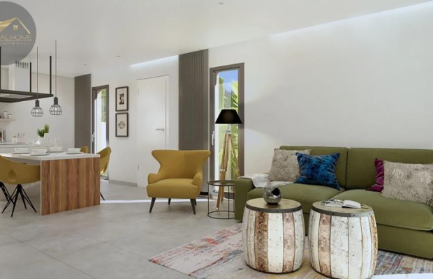 Dom bliźniaczy z basenem w Daya Nueva