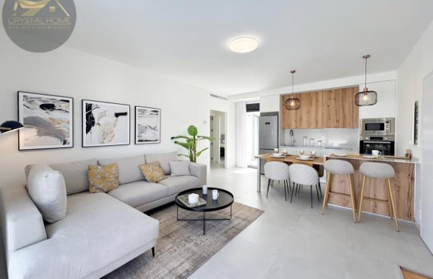 Nowa willa z basenem w Roldán