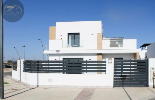 Willa bliźniacza z basenem