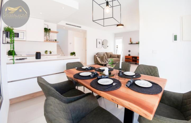 Doskonała willa w Los Alcázare