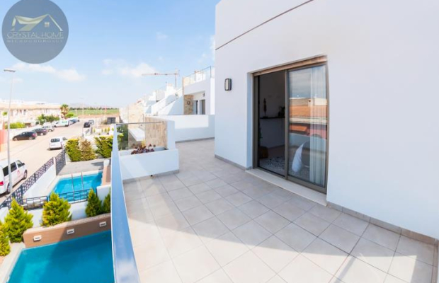 Doskonała willa w Los Alcázare