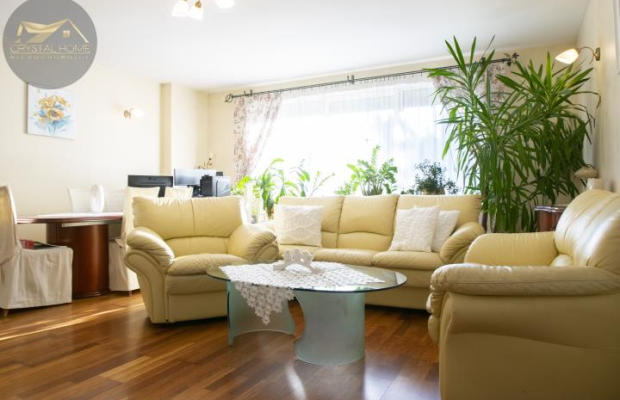 Duży dom wolnostojący / blisko Zalewu