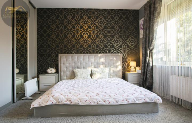 Duży dom wolnostojący / blisko Zalewu