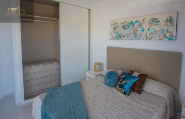 Nowoczesny dom z basenem