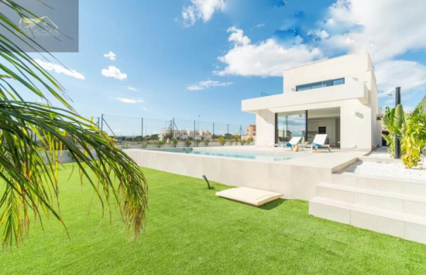 NOWOCZESNA WILA W LOS MONTESINOS