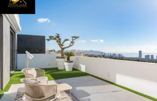 LUKSUSOWA WILLA Z WIDOKIEM NA MORZE