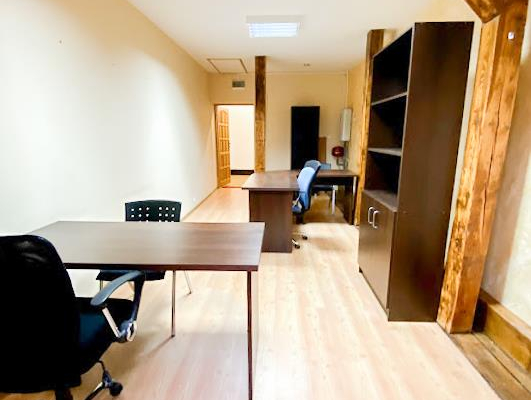 Lokal 173m2 / 4 biura