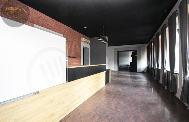 Lokal 290m2 przy Centrum miasta