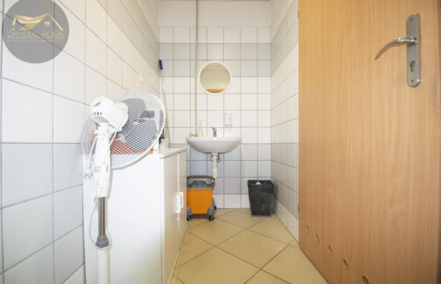 Lokal z witryną w Centrum do wynajęcia