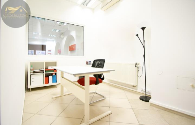 Lokal z witryną w Centrum do wynajęcia