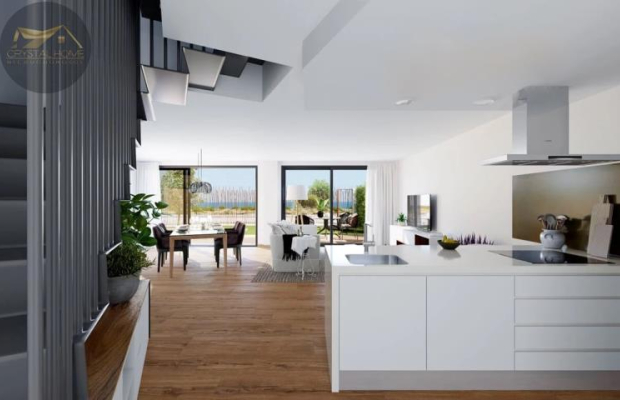 Nowoczesny penthouse w Villajoyosa 100m od morza.