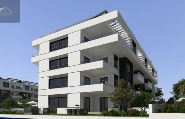 CUDOWNY PENTHOUSE POŁOŻONY W VILLAMARTÍN