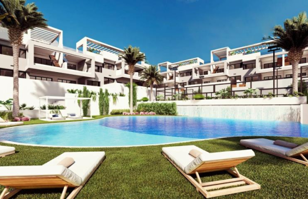 MIESZKANIA W NOWOCZESNYM KOMPLEKSIE W TORREVIEJA