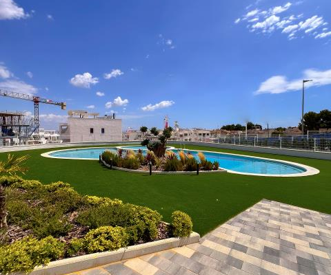 MIESZKANIA W NOWOCZESNYM KOMPLEKSIE W TORREVIEJA