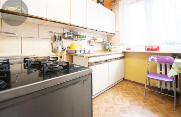 2pokojowe mieszkanie na Osiedlu Młodych z balkonem