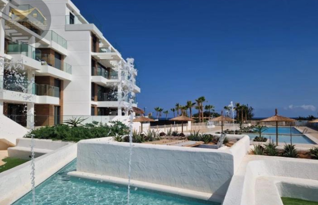 APARTAMENTY W PIERWSZEJ LINI DO MORZA W DENIA