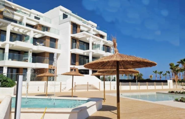 APARTAMENTY W PIERWSZEJ LINI DO MORZA W DENIA