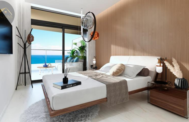 Wytworny apartament przy plaży z widokiem na morze