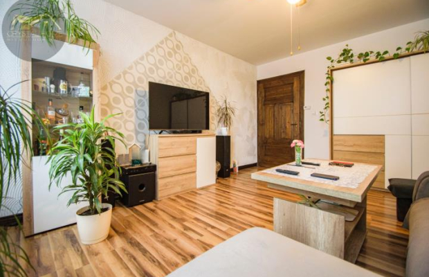 134,6M2/ 5 POKOI/ 2 BALKONY/ BLISKO CENTRUM