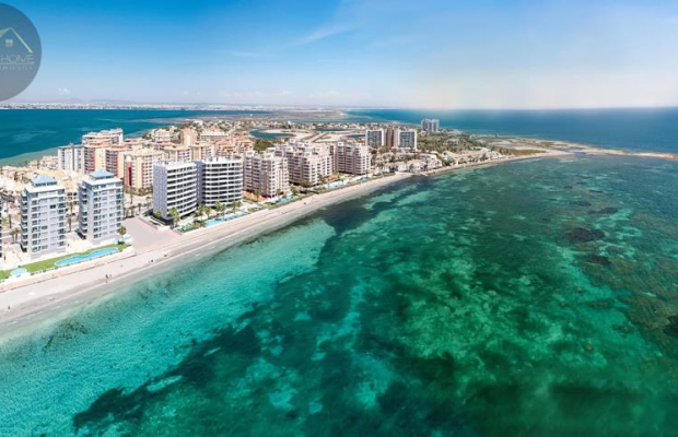 Apartament z widokiem na morze w La Manga