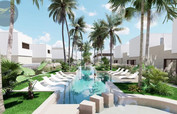 Apartament z dużym tarasem 2 km od plaży