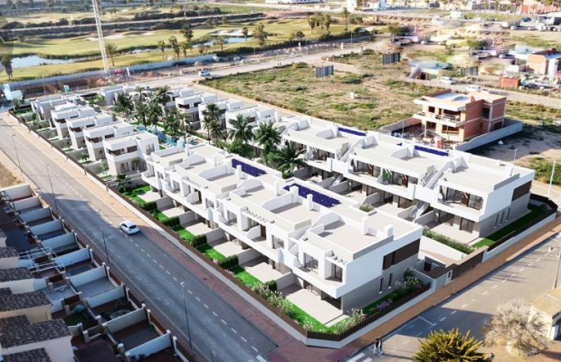 Apartament z dużym tarasem 2 km od plaży