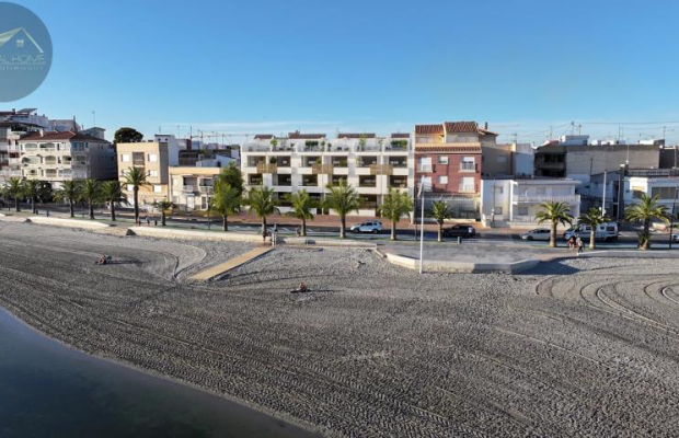 Nowoczesny apartament w pierwszej linii w Lo Pagan