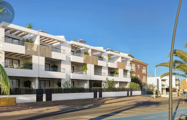 Nowoczesny apartament w pierwszej linii w Lo Pagan