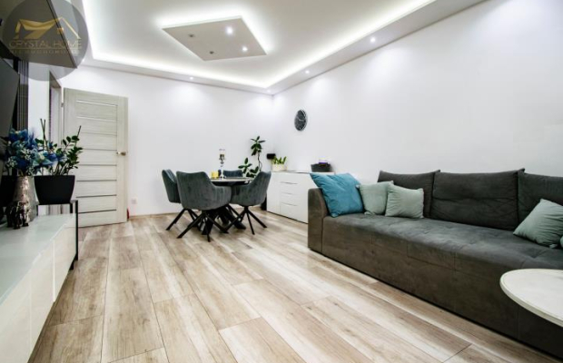 3 POKOJE Z BALKONEM I KLIMATYZACJĄ - NOWY ZAWISZÓW