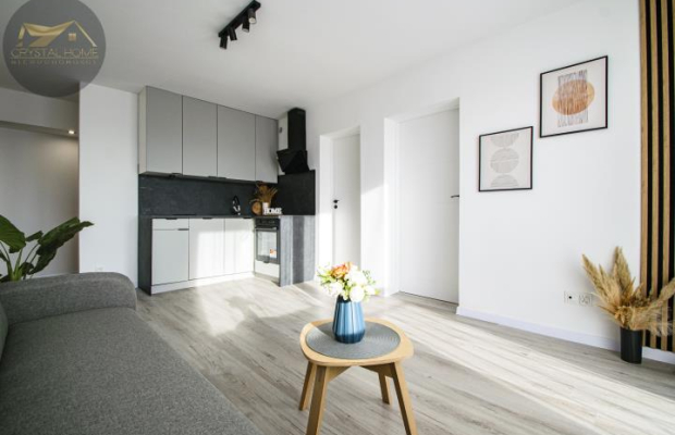 3 POKOJE/ BALKON/ PO KAPITALNYM REMONCIE