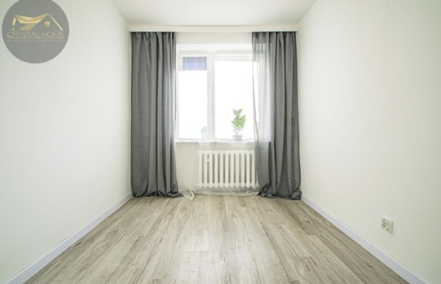 3 POKOJE/ BALKON/ PO KAPITALNYM REMONCIE