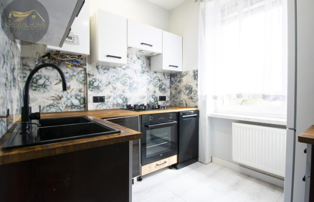 2 pokoje, 48m2 z balkonem, 1 piętro